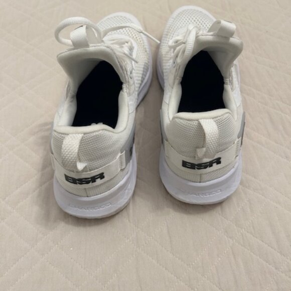 Under Armour Training Shoes - Picture 3 of 5